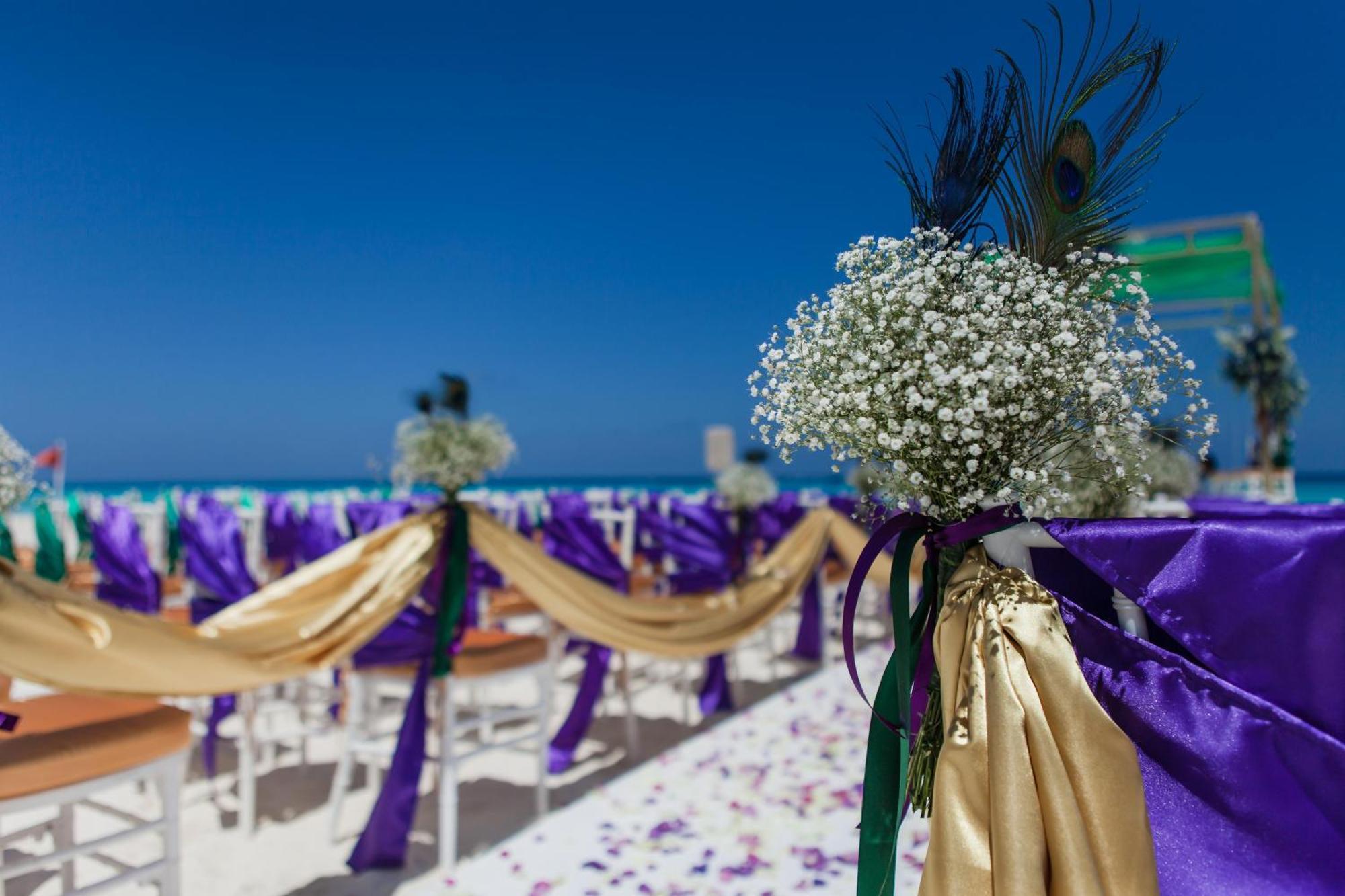 The Pyramid Cancun By Oasis Exterior photo A beach wedding